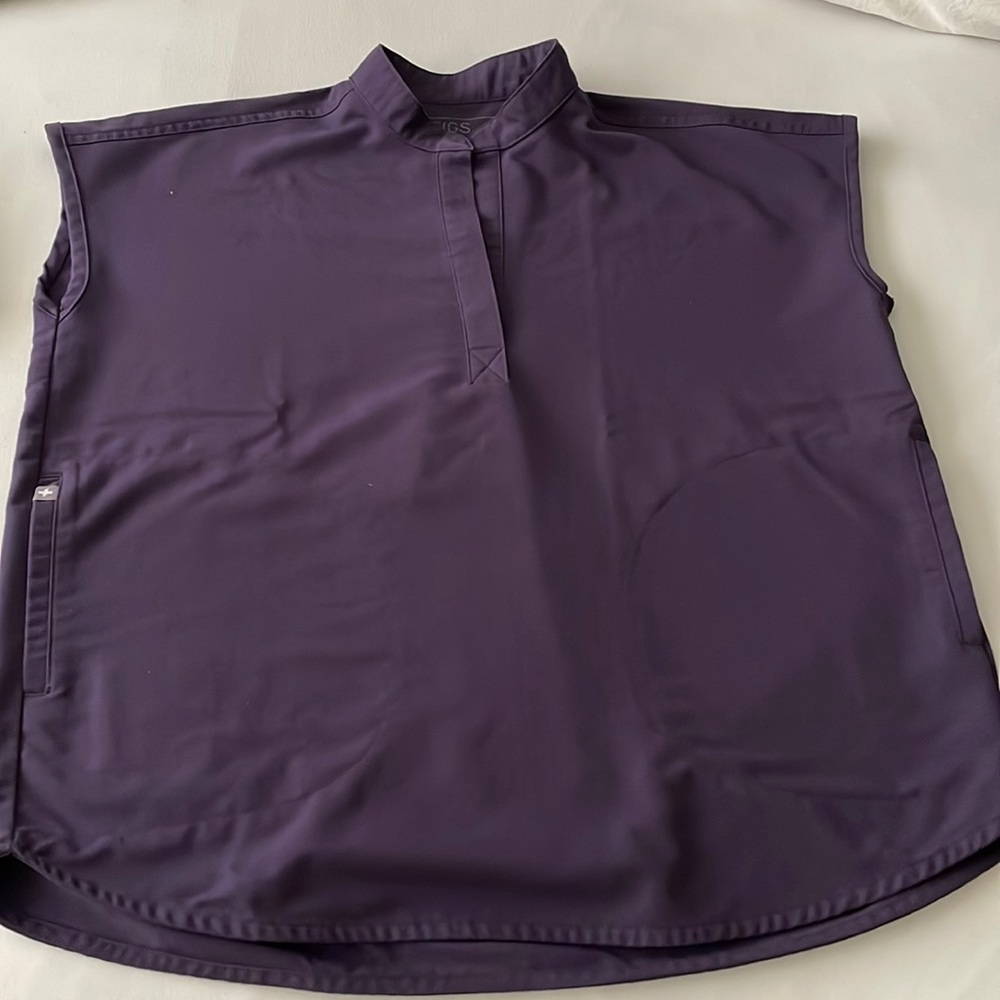 FIGS purple shadow set, rafaela oversized too and zamora petite jogger pants